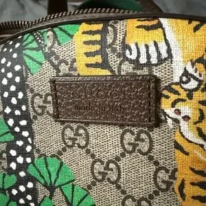 Gucci | Bags | Gucci Brown And Green Jungle Print Backpack  display picture 1